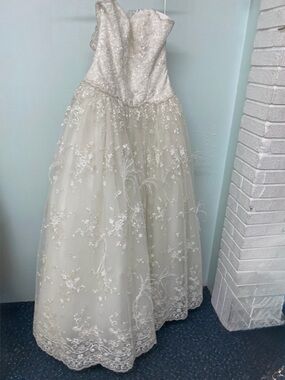 Strapless Beaded Lace Feather Wedding Dress Ball Gown Pageant Quinceañera Prom